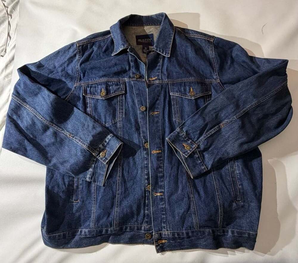 Austin Clothing Co Mens XXL Blue Denim Trucker Jacket Oversized 90s Y2K